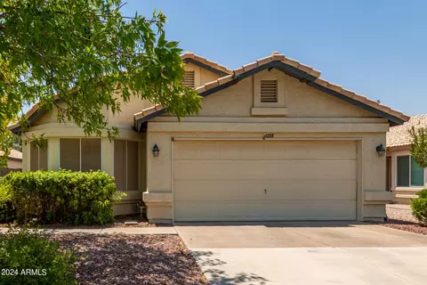 1278 N Blackstone Dr, Chandler, AZ 85224