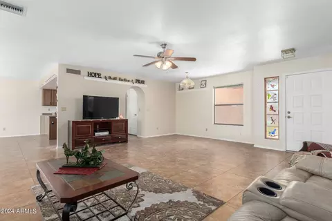 1146 S Firefly Ave, Mesa, AZ 85208 photo 4