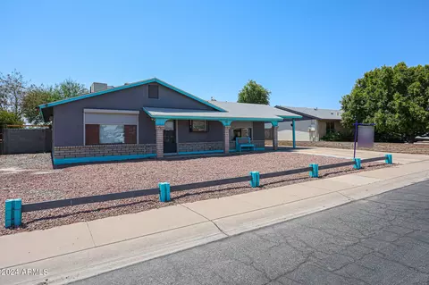 10016 N 73rd Ave, Peoria, AZ 85345