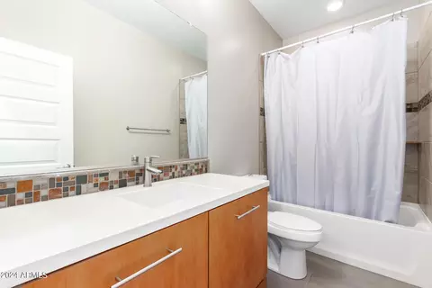7162 S Legend Ct, Gilbert, AZ 85298 photo 22