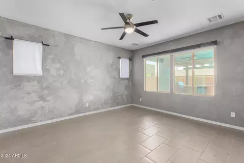 7162 S Legend Ct, Gilbert, AZ 85298 photo 14