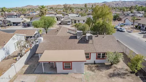 4102 E Pleasant Ln, Phoenix, AZ 85042 photo 32
