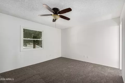 4102 E Pleasant Ln, Phoenix, AZ 85042 photo 14