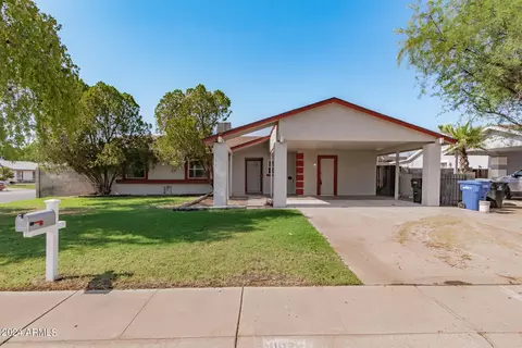 4102 E Pleasant Ln, Phoenix, AZ 85042 photo 2