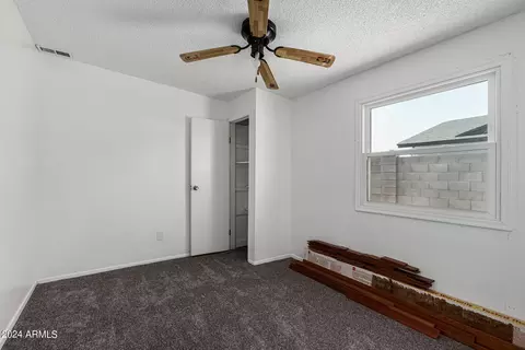 4102 E Pleasant Ln, Phoenix, AZ 85042 photo 17