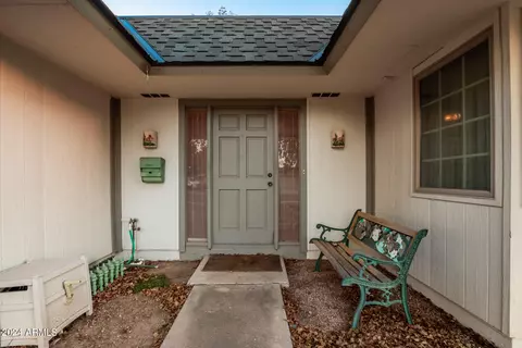 3901 E Cholla St, Phoenix, AZ 85028 photo 4