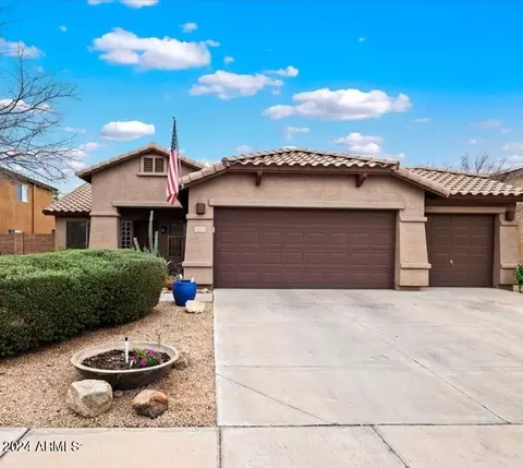 8212 S 54th Ln, Laveen, AZ 85339
