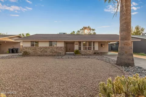 1038 S S Spur, Mesa, AZ 85204