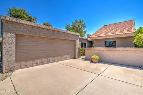 12621 N 41st Pl, Phoenix, AZ 85032