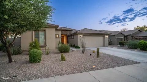 18187 W Desert View Ln, Goodyear, AZ 85338
