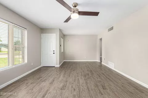 2314 E Whitton Ave, Phoenix, AZ 85016 photo 5