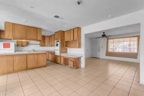 1329 E Orange St, Tempe, AZ 85281 photo 8