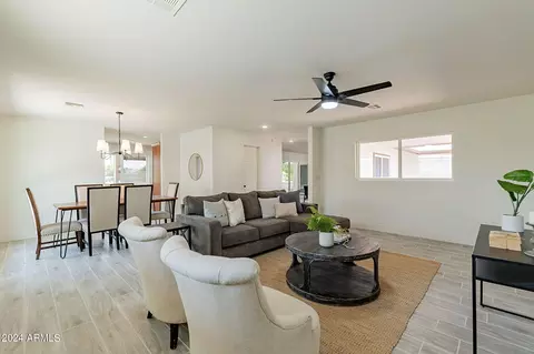 10912 W Tropicana Cir, Sun City, AZ 85351