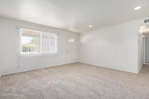 716 E La Jolla Dr, Tempe, AZ 85282 photo 6