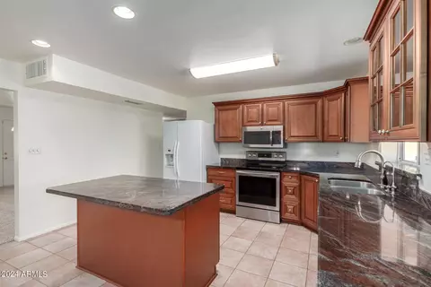 716 E La Jolla Dr, Tempe, AZ 85282 photo 3