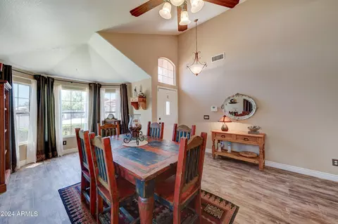 2240 E Foothill Dr, Phoenix, AZ 85024 photo 4