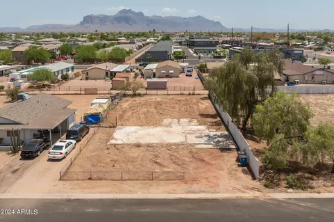 885 N Ocotillo Dr #24, Apache Junction, AZ 85120 photo 2