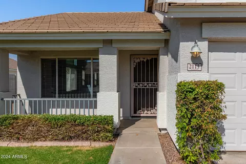 2113 S Nielson St, Gilbert, AZ 85295 photo 8