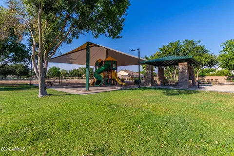2113 S Nielson St, Gilbert, AZ 85295 photo 59