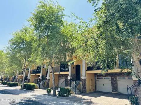421 W 6th St #1012, Tempe, AZ 85281