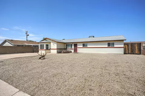 1570 S Coconino Dr, Apache Junction, AZ 85120