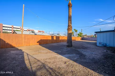 5219 N 35th Dr, Phoenix, AZ 85019 photo 24