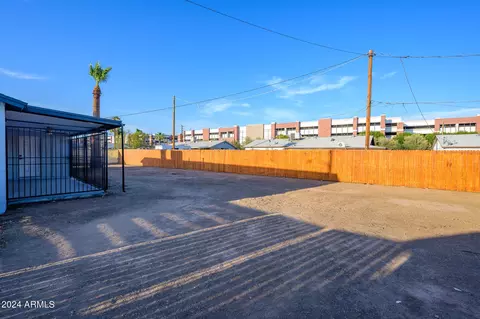 5219 N 35th Dr, Phoenix, AZ 85019 photo 21