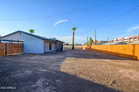 5219 N 35th Dr, Phoenix, AZ 85019 photo 22
