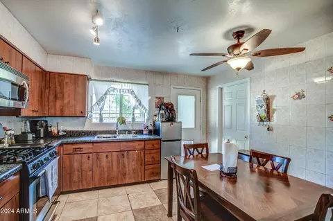7525 E Dewan Cir, Mesa, AZ 85208 photo 12