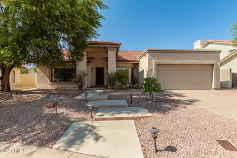 3618 E Goldfinch Gate Ln, Phoenix, AZ 85044