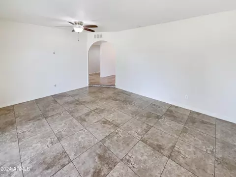 809 N 62nd Dr, Phoenix, AZ 85043 photo 22