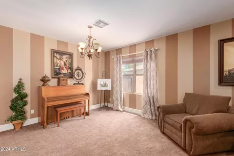 11534 E Reuben Ave, Mesa, AZ 85212 photo 4