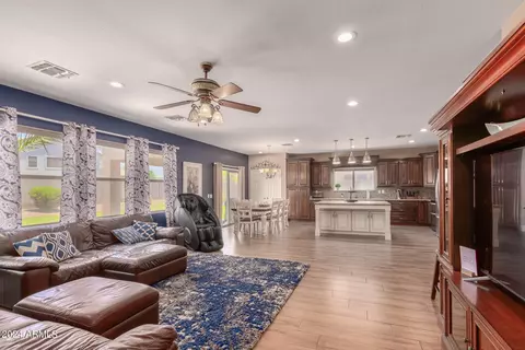 11534 E Reuben Ave, Mesa, AZ 85212 photo 10