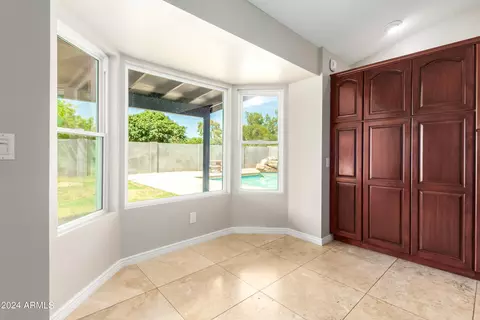 4626 E Janice Way, Phoenix, AZ 85032 photo 9