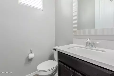 1694 S Follett Way, Gilbert, AZ 85295 photo 15