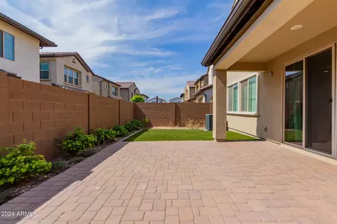 1694 S Follett Way, Gilbert, AZ 85295 photo 37