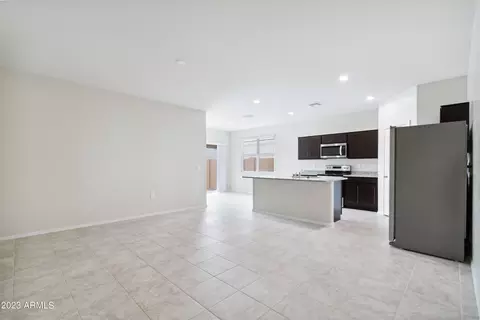 1691 W Spaulding Ave, Apache Junction, AZ 85120 photo 5