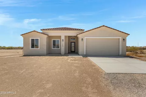 1448 S 349th Dr, Tonopah, AZ 85354