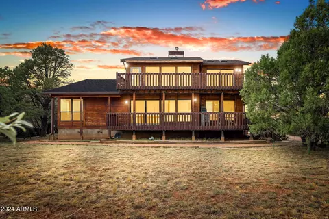 2291 Earhart Cir, Overgaard, AZ 85933