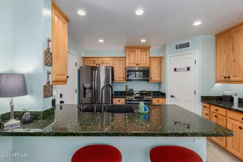 325 E Campo Bello Dr, Phoenix, AZ 85022 photo 11