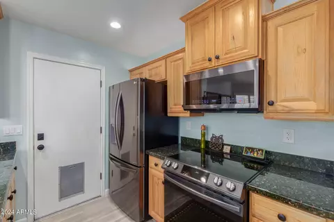 325 E Campo Bello Dr, Phoenix, AZ 85022 photo 14