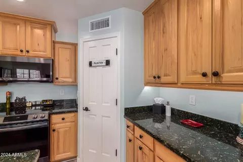 325 E Campo Bello Dr, Phoenix, AZ 85022 photo 13