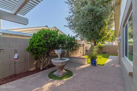 325 E Campo Bello Dr, Phoenix, AZ 85022 photo 29