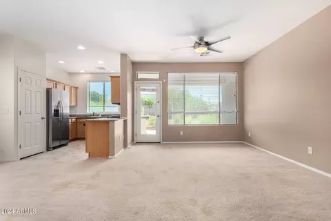3157 S Southwind Dr, Gilbert, AZ 85295 photo 4