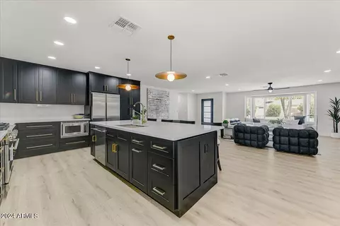 3023 E Onyx Ave, Phoenix, AZ 85028 photo 11