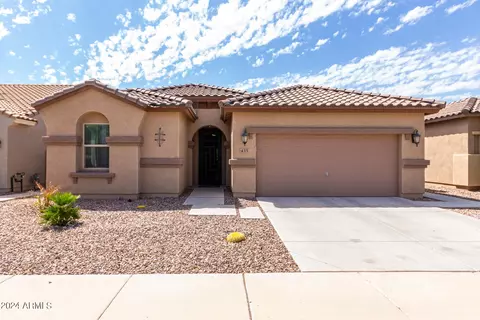 433 E Canyon Rock Rd, San Tan Valley, AZ 85143