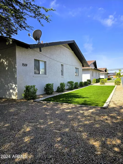 1509 E Oak St, Phoenix, AZ 85006