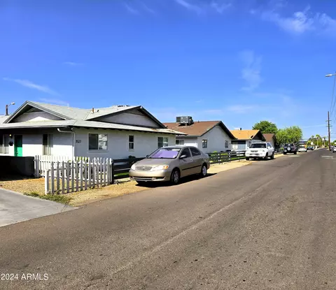 1527 E Oak St, Phoenix, AZ 85006 photo 4