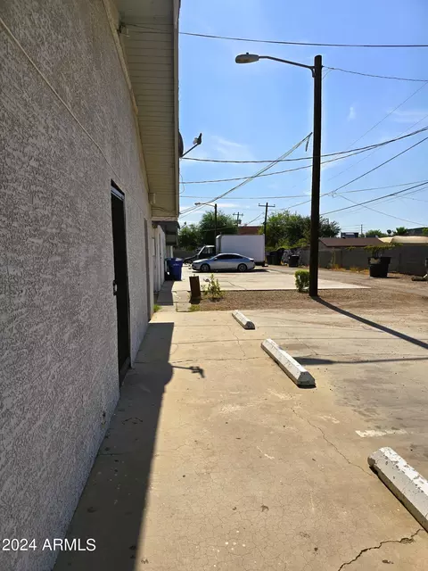 1527 E Oak St, Phoenix, AZ 85006 photo 13
