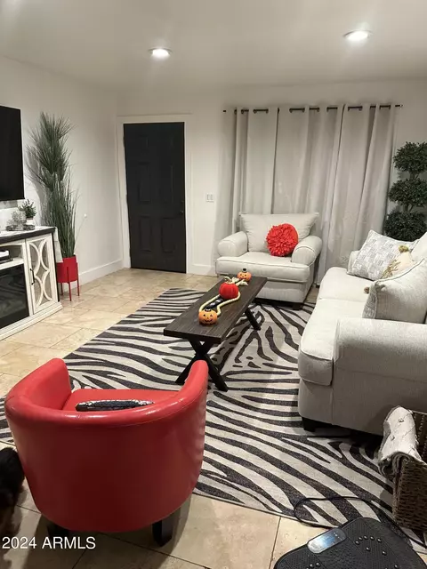 3448 E Meadow Dr, Phoenix, AZ 85032 photo 5